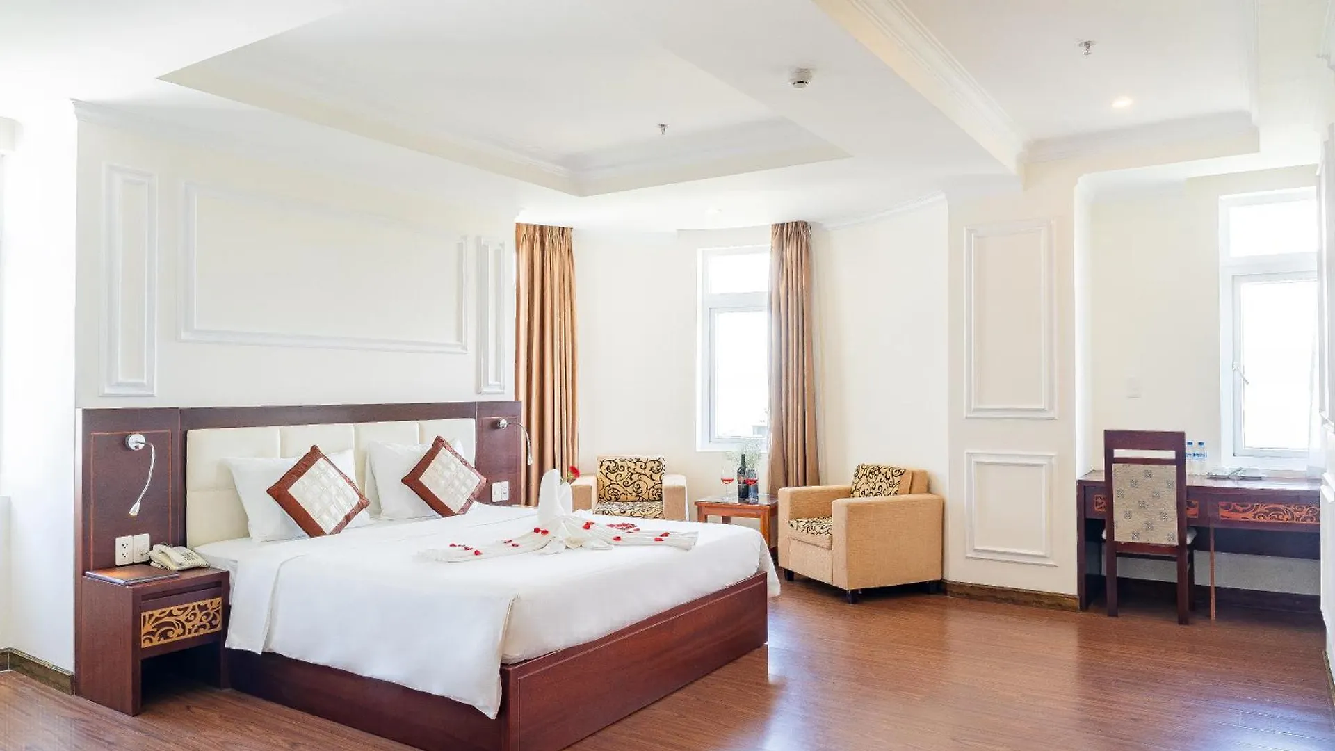 Lychee Hotel Da Nang