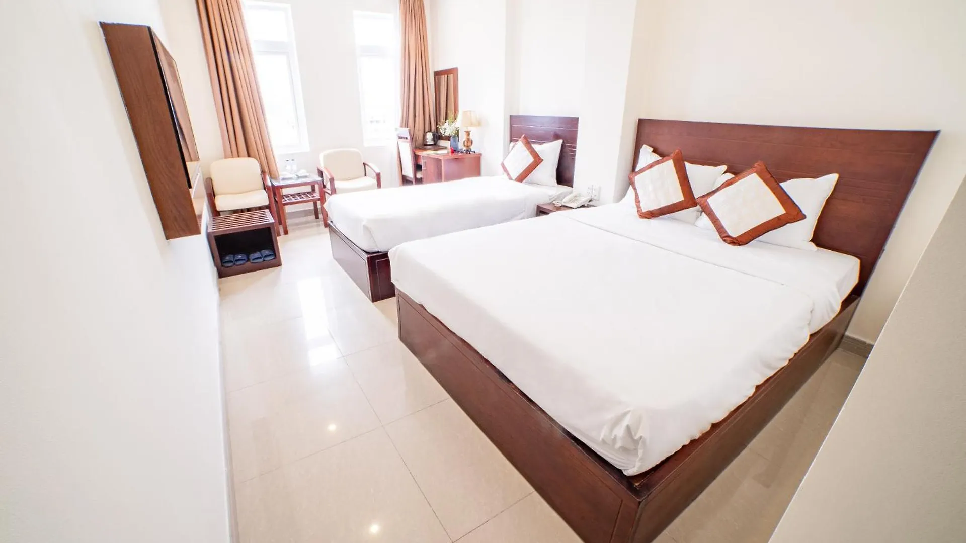 Lychee Hotel Da Nang