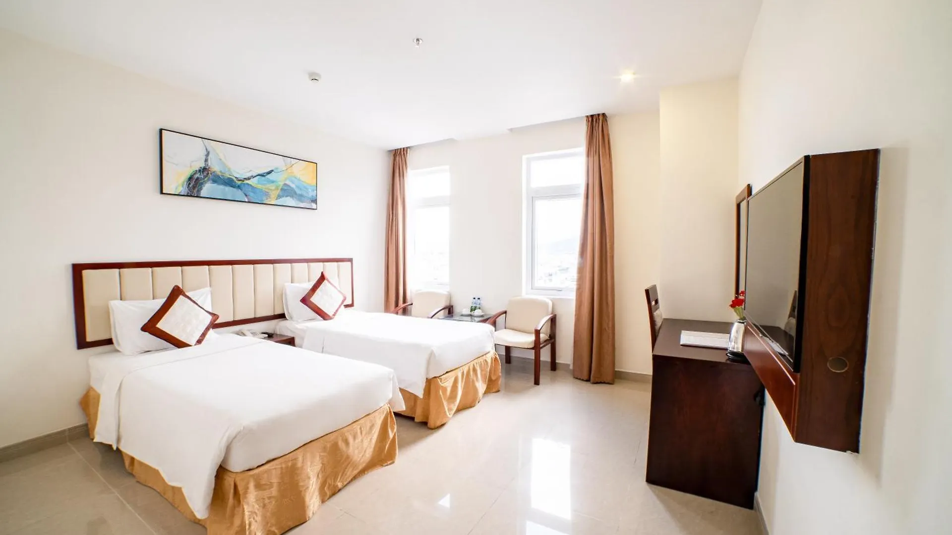 Lychee Hotel Da Nang 3*,  Vietnam