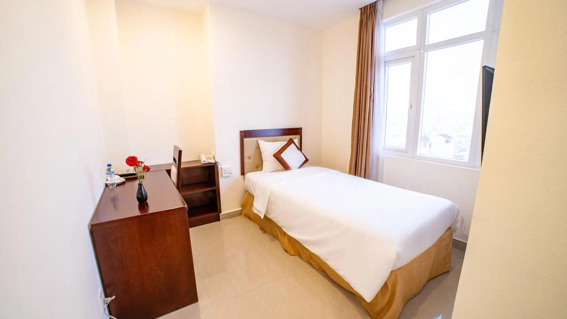 Lychee Hotel Da Nang