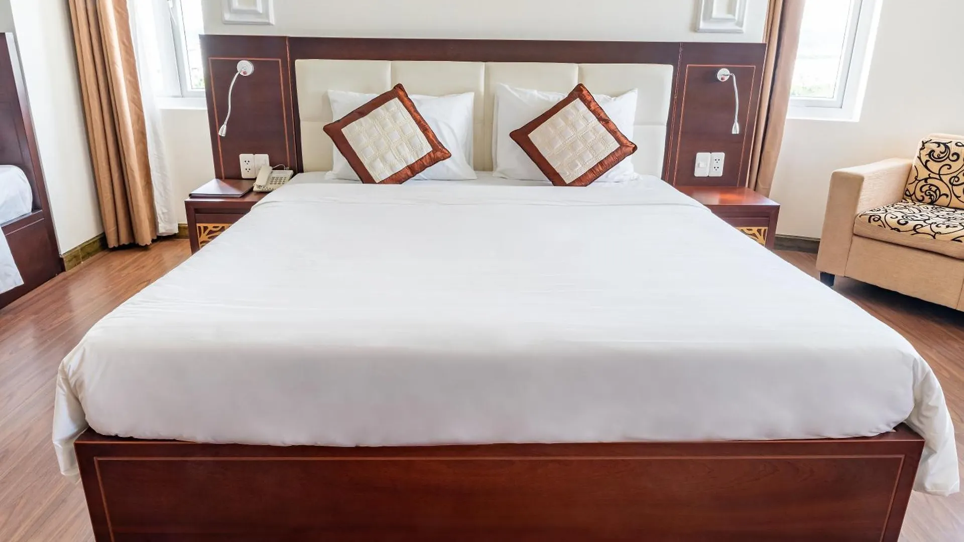 Lychee Hotel Da Nang