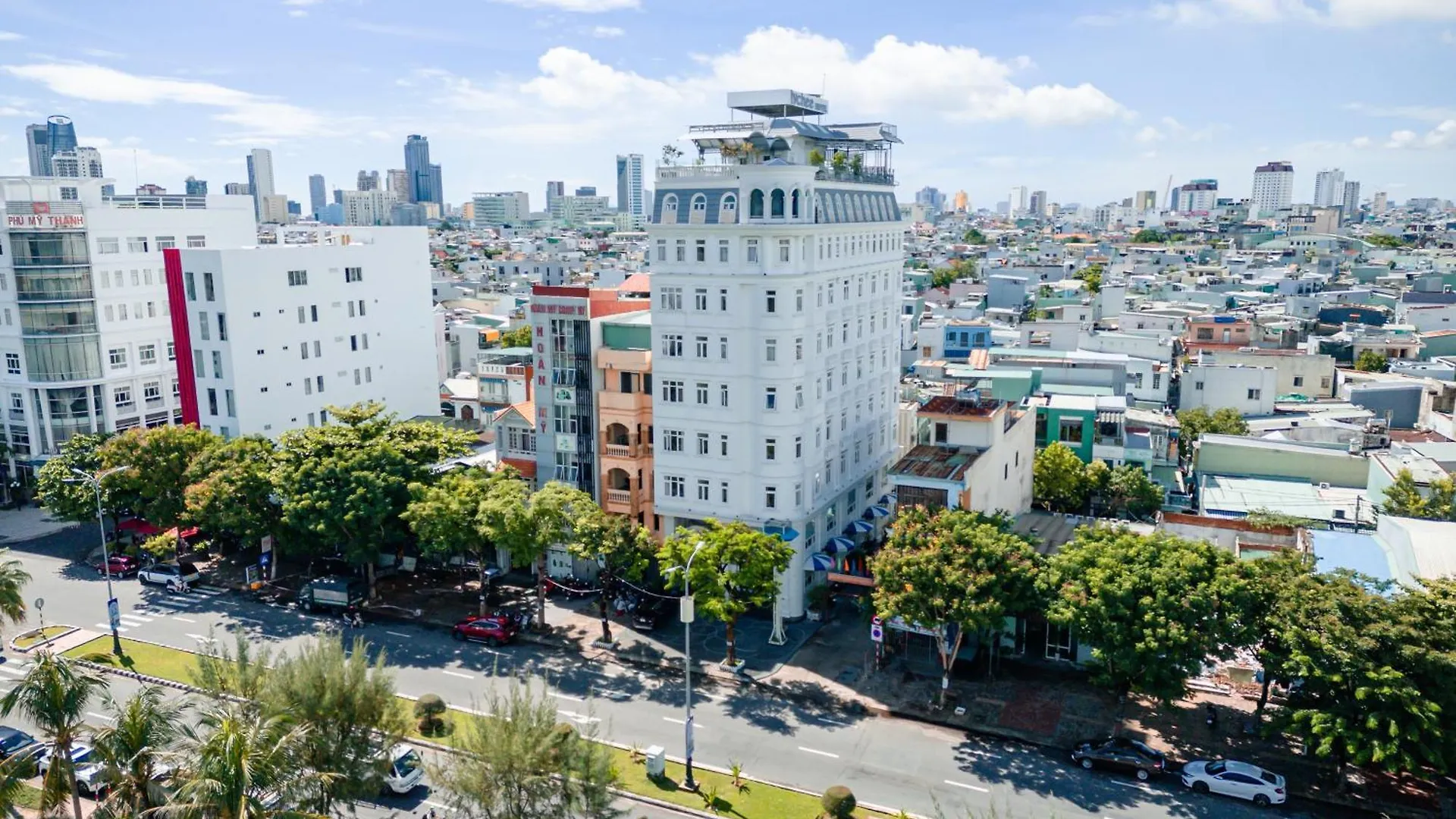 Lychee Hotel Da Nang 3*,  Vietnam